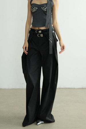 Restrained Pleated Casual Pants With Skirt Set-Up