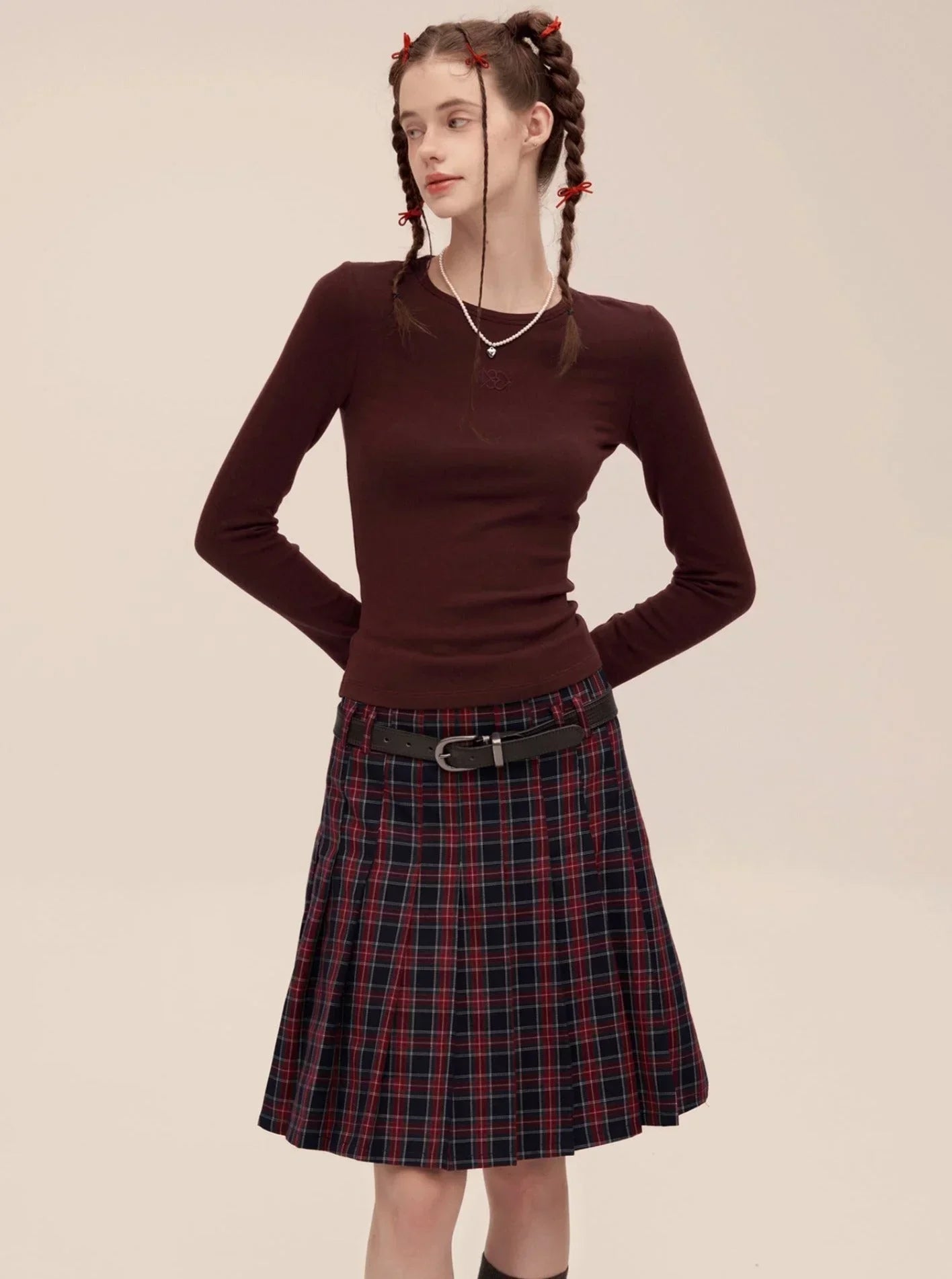 Retro Basic Cashmere Embroidered Top