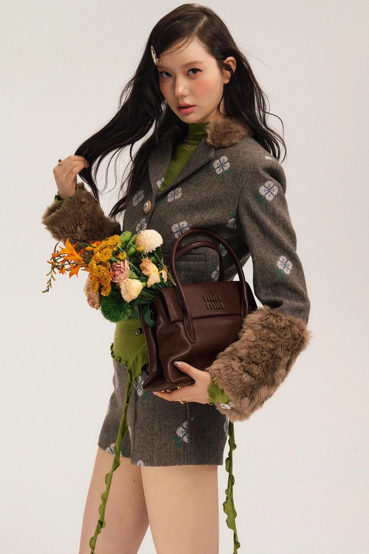 Retro Embroidery Tweed Fur Shorts Set-Up