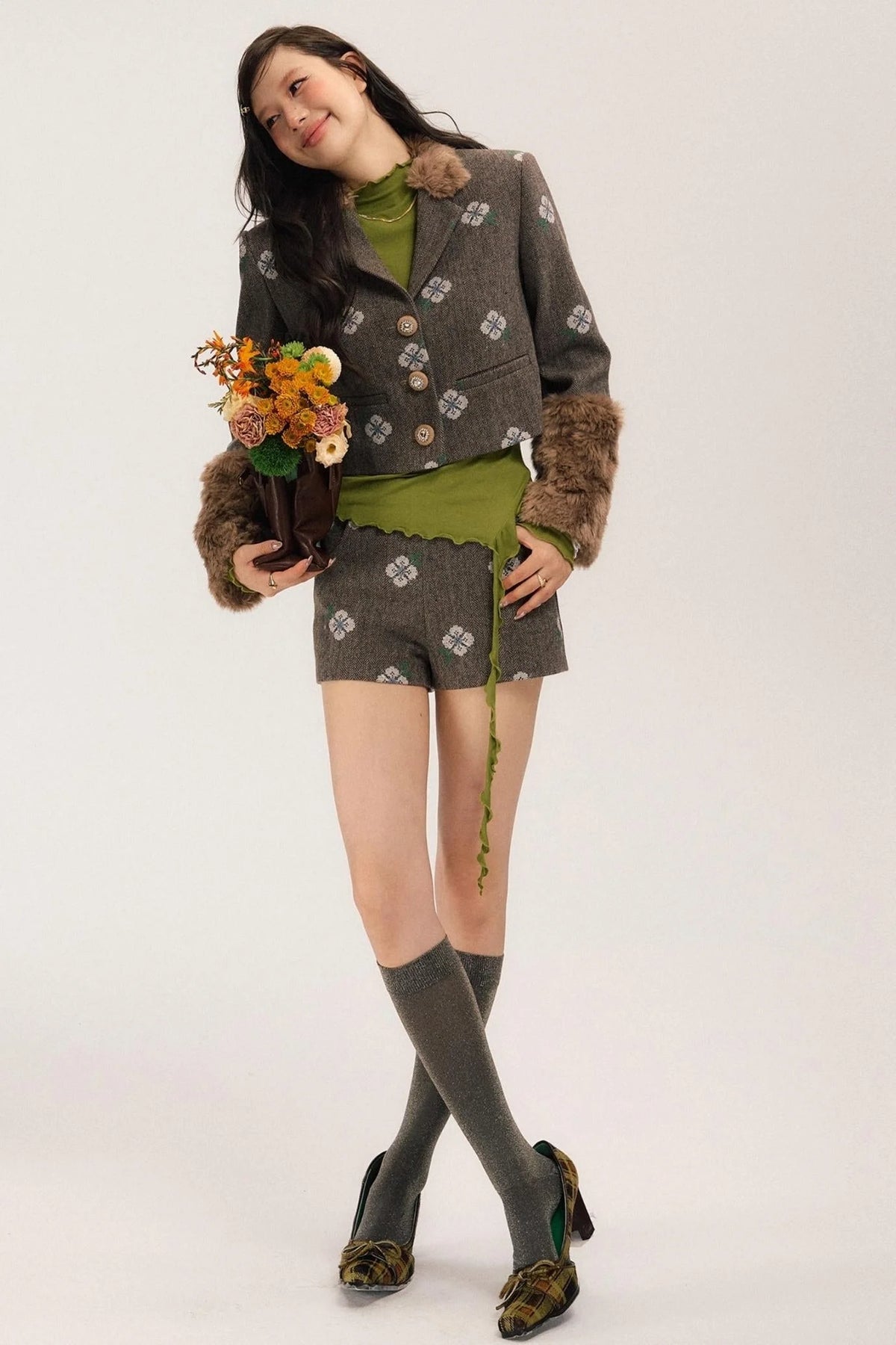 Retro Embroidery Tweed Fur Shorts Set-Up
