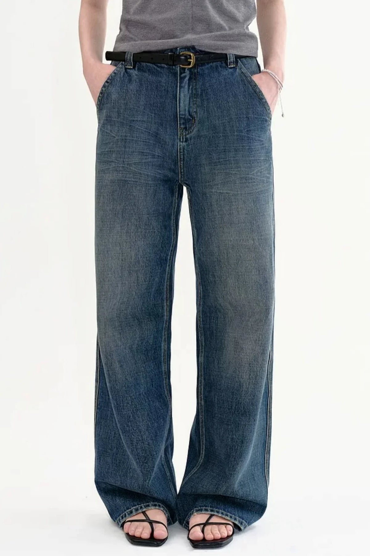 Retro High-Waisted Washed Wide-Leg Jeans