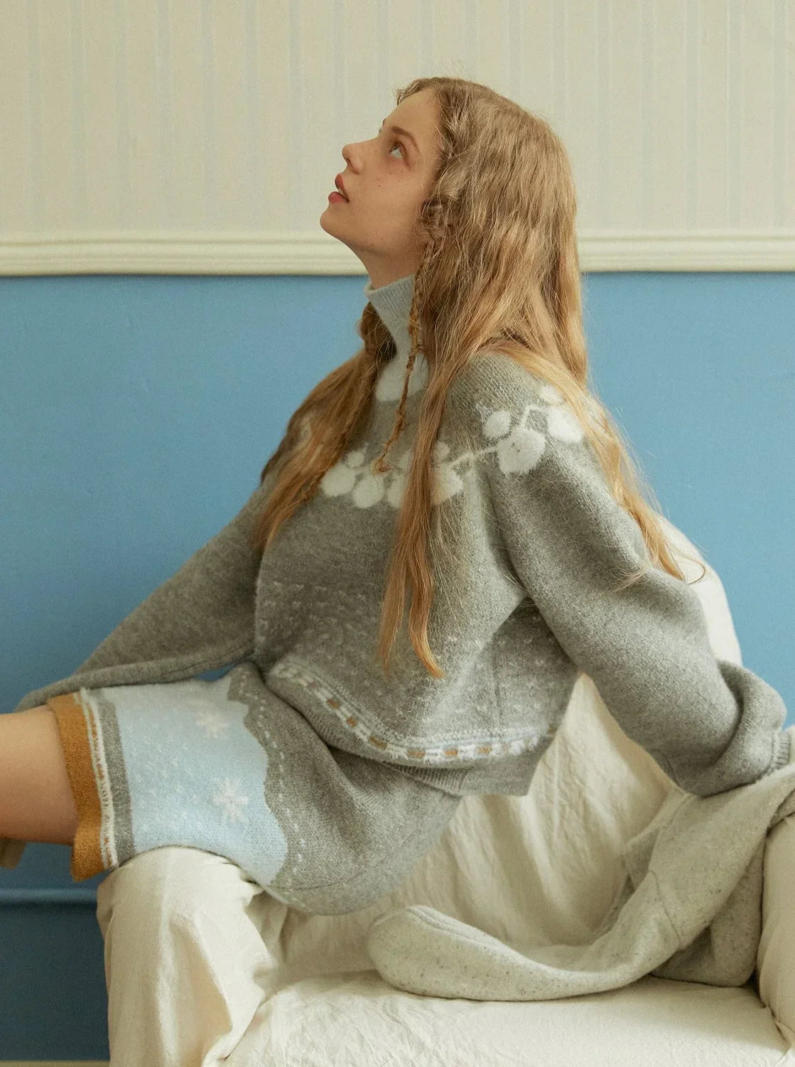 Retro knitted suit
