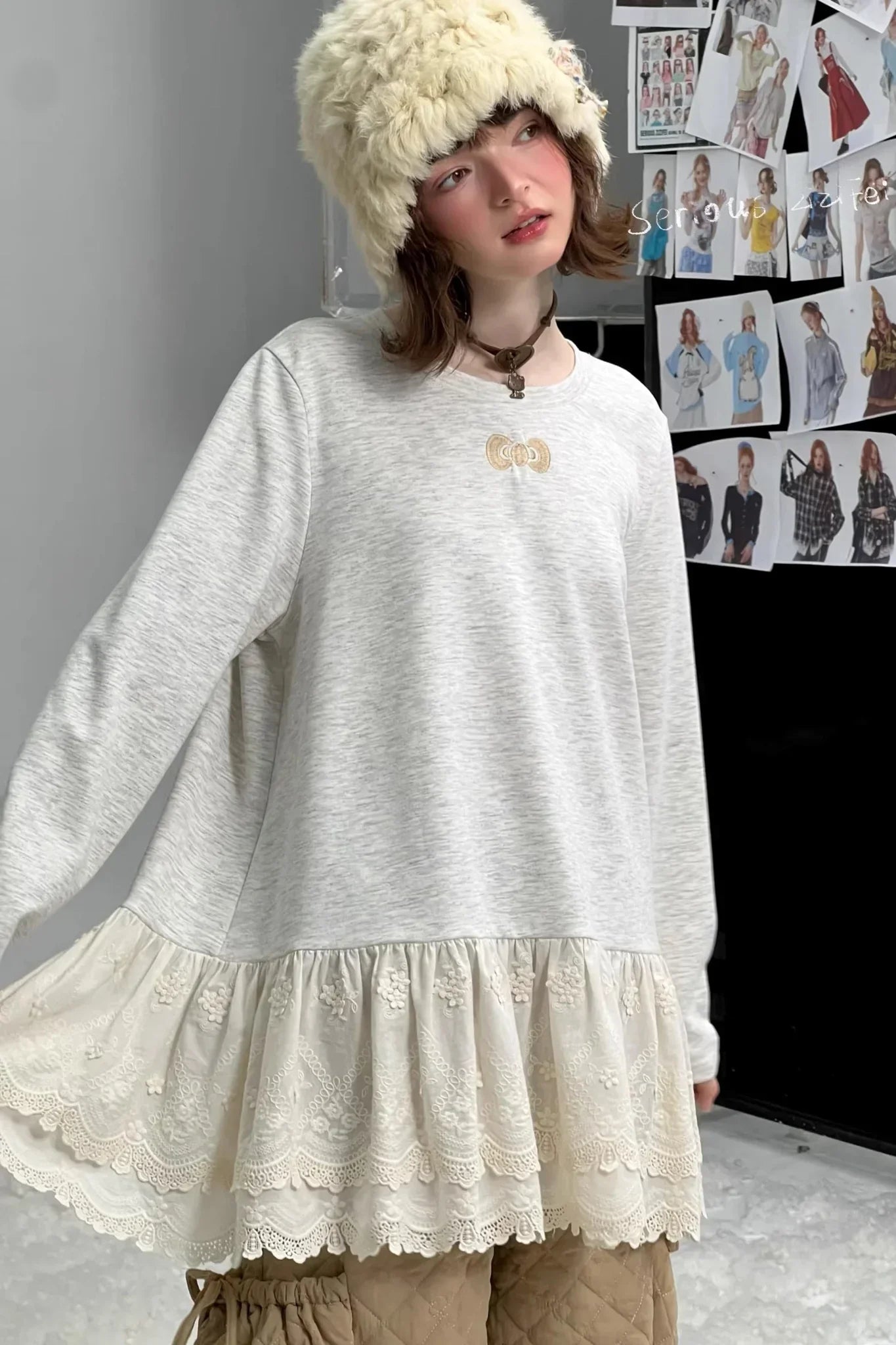 Retro Lace Knit Top