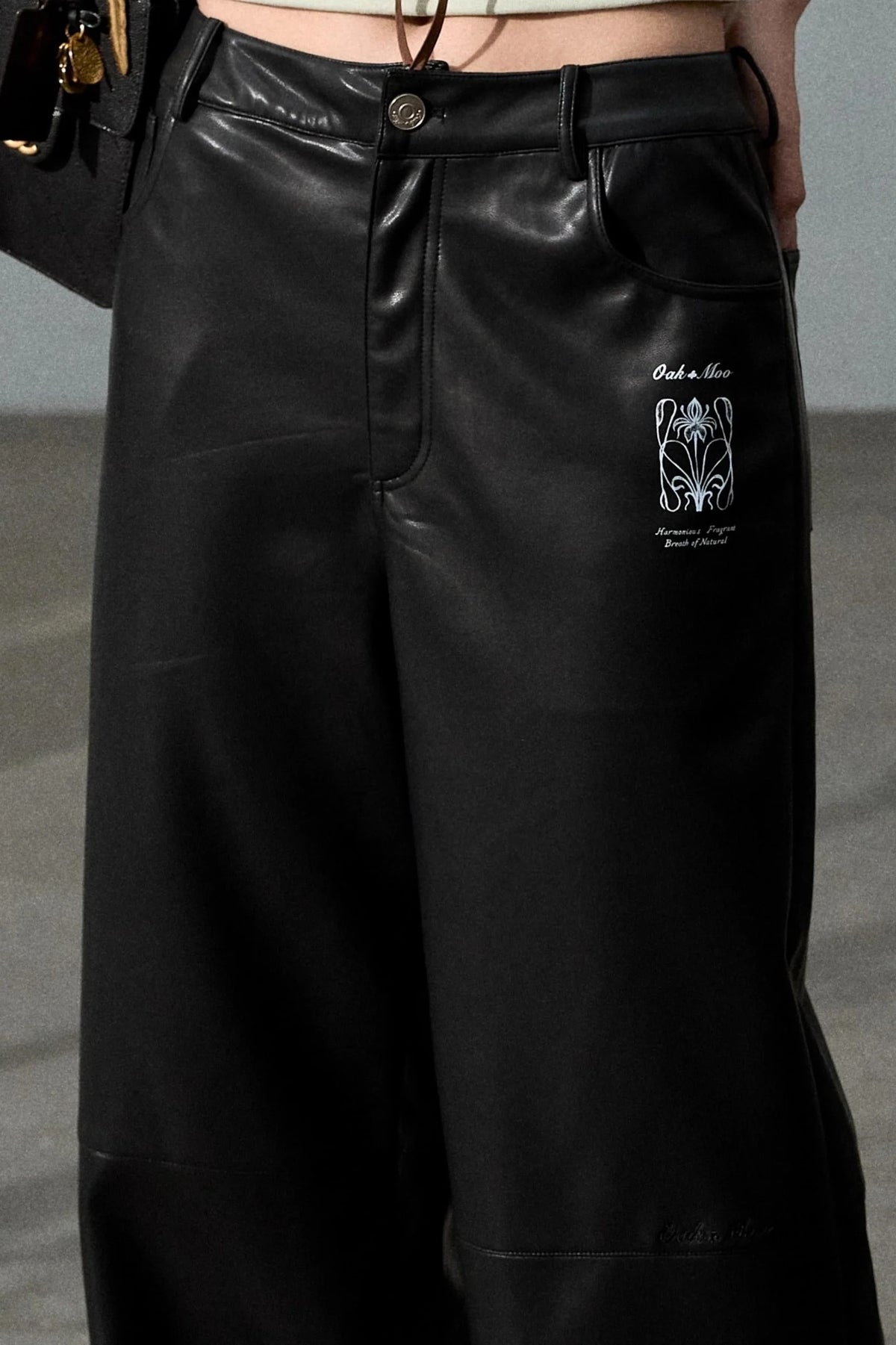 Retro Print Wide-leg Leather Pants