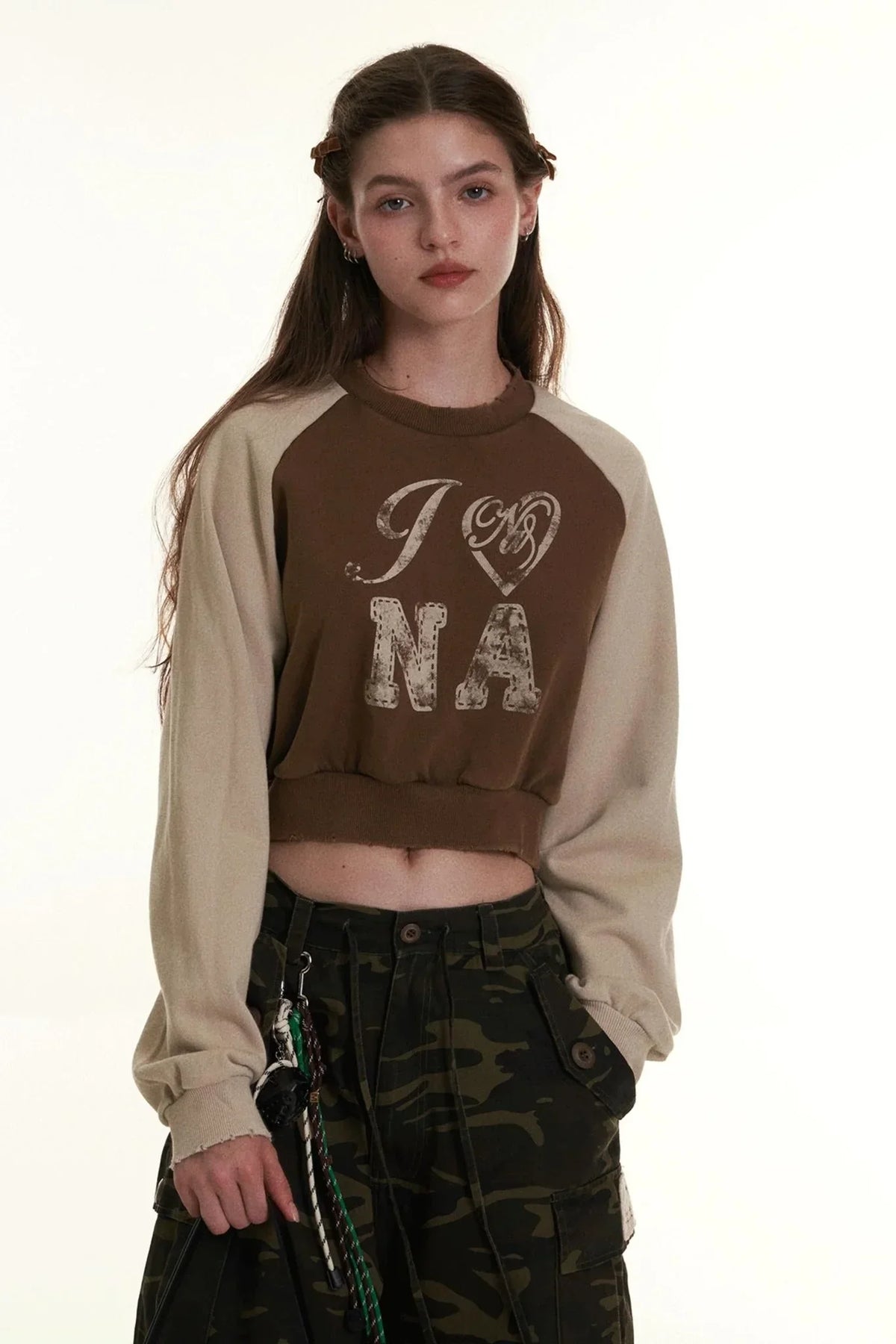 Retro Raglan Sleeve Contrast Print Sweatshirt