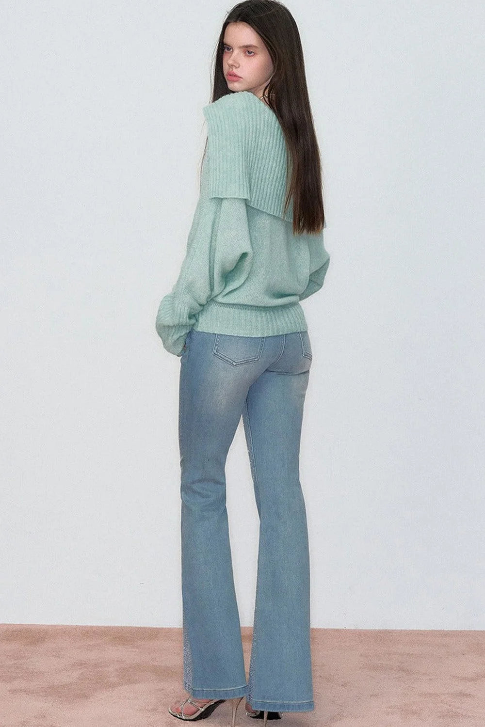 Retro Rhinestone Flared Jeans