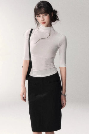 Retro Slim-Fitting Mid-Sleeve Top