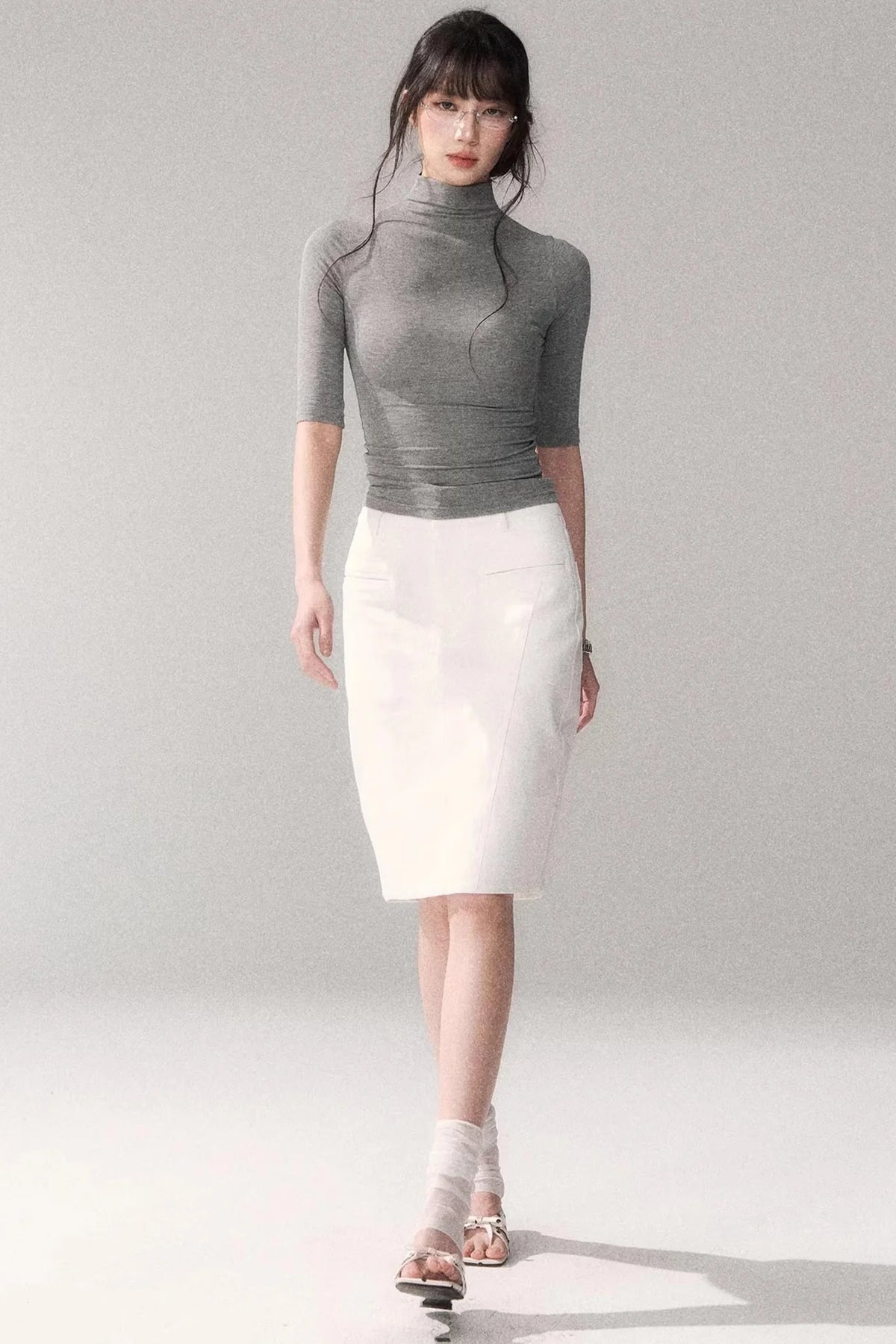 Retro Slim-Fitting Mid-Sleeve Top