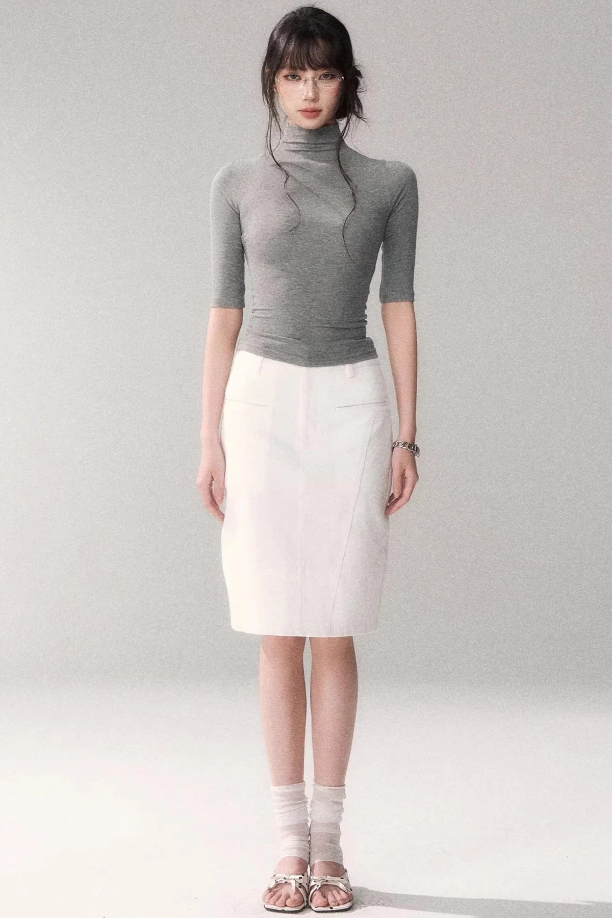 Retro Slim-Fitting Mid-Sleeve Top