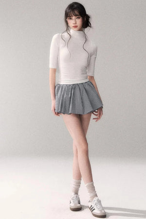 Retro Slim-Fitting Mid-Sleeve Top