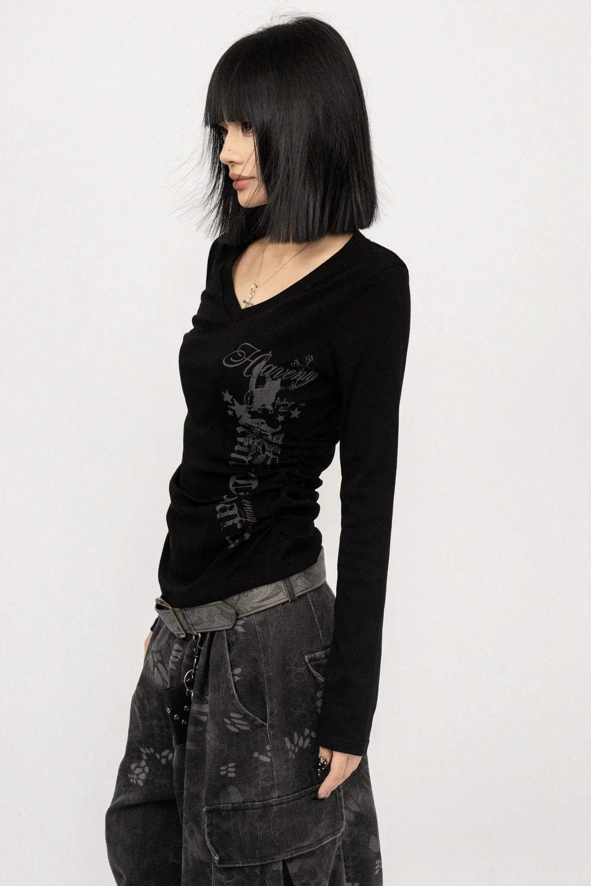 Retro V-Neck Letter Print Top