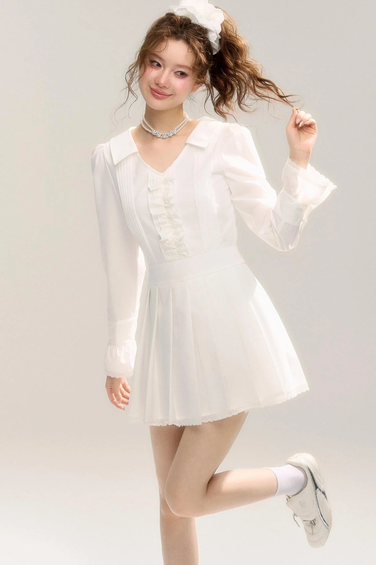 Retro V-Neck Porcelain Dress
