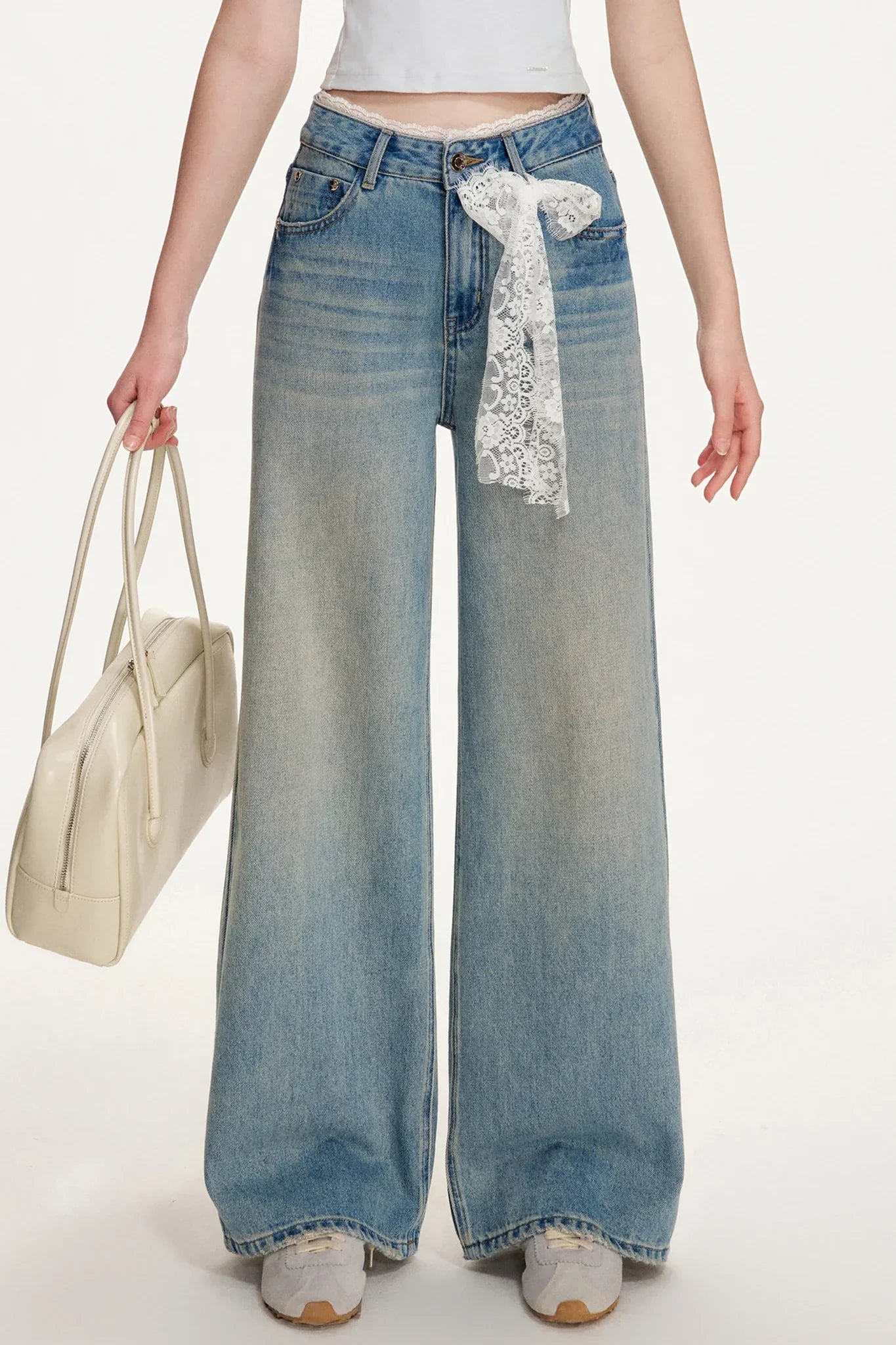 Romantic Lace Patchwork Jeans