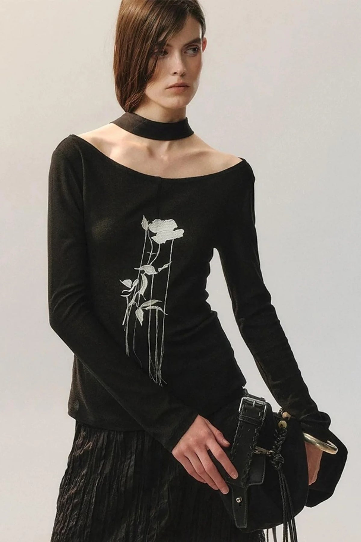 Rose Embroidery Knit Top