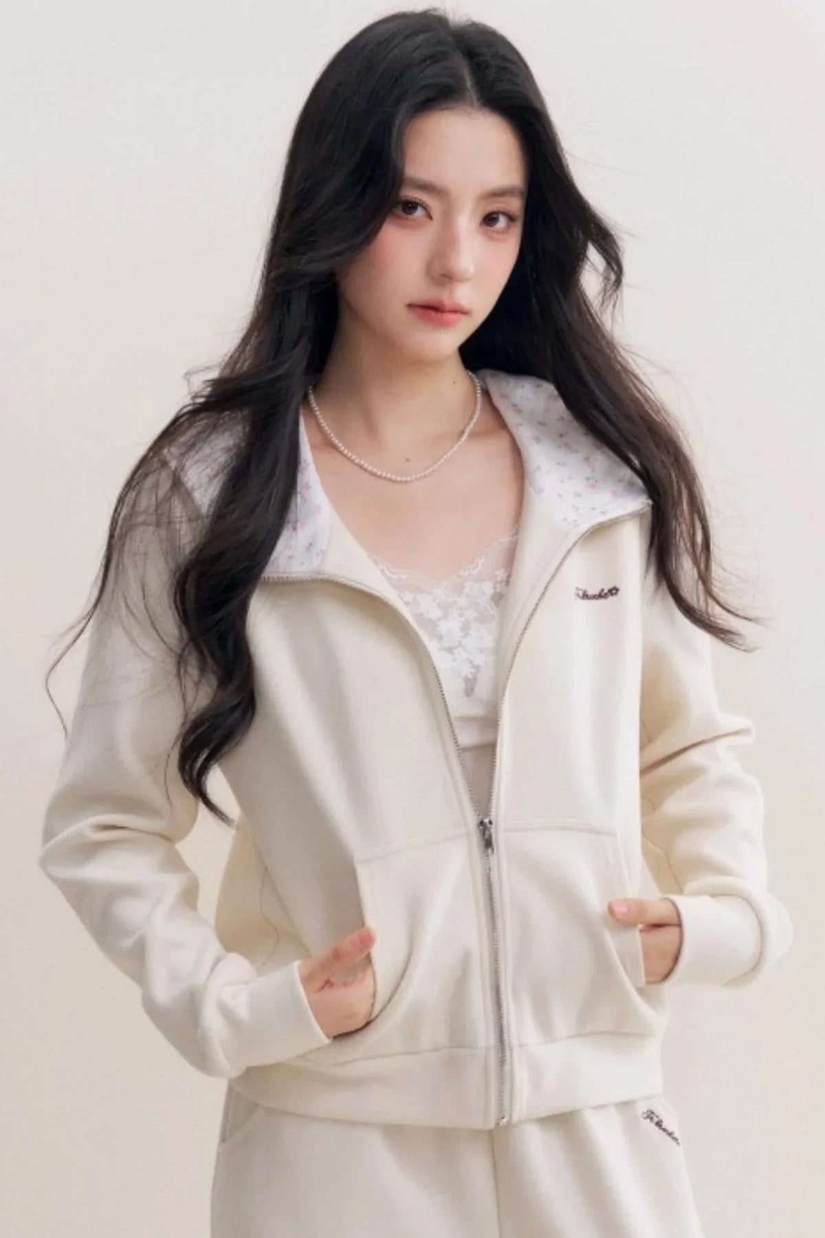 Rose Print Patchwork Hooded Jacket Set-Up