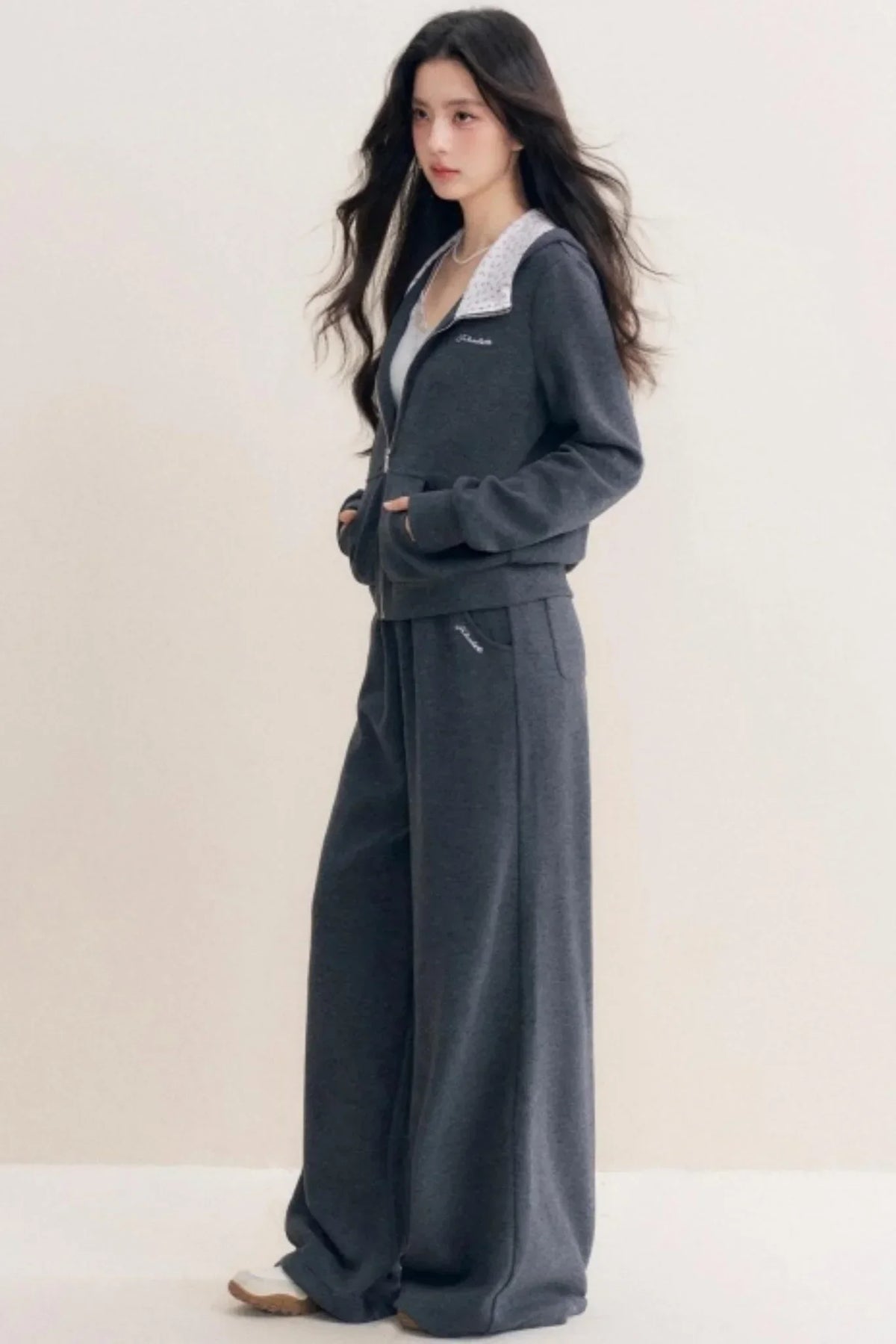 Rose Print Patchwork Hooded Jacket Set-Up