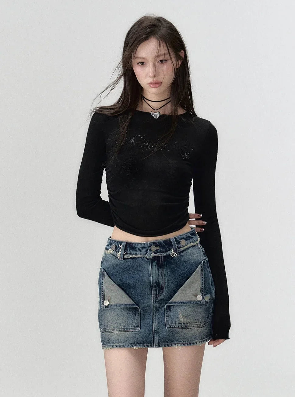 Round neck knit long sleeve t-shirt