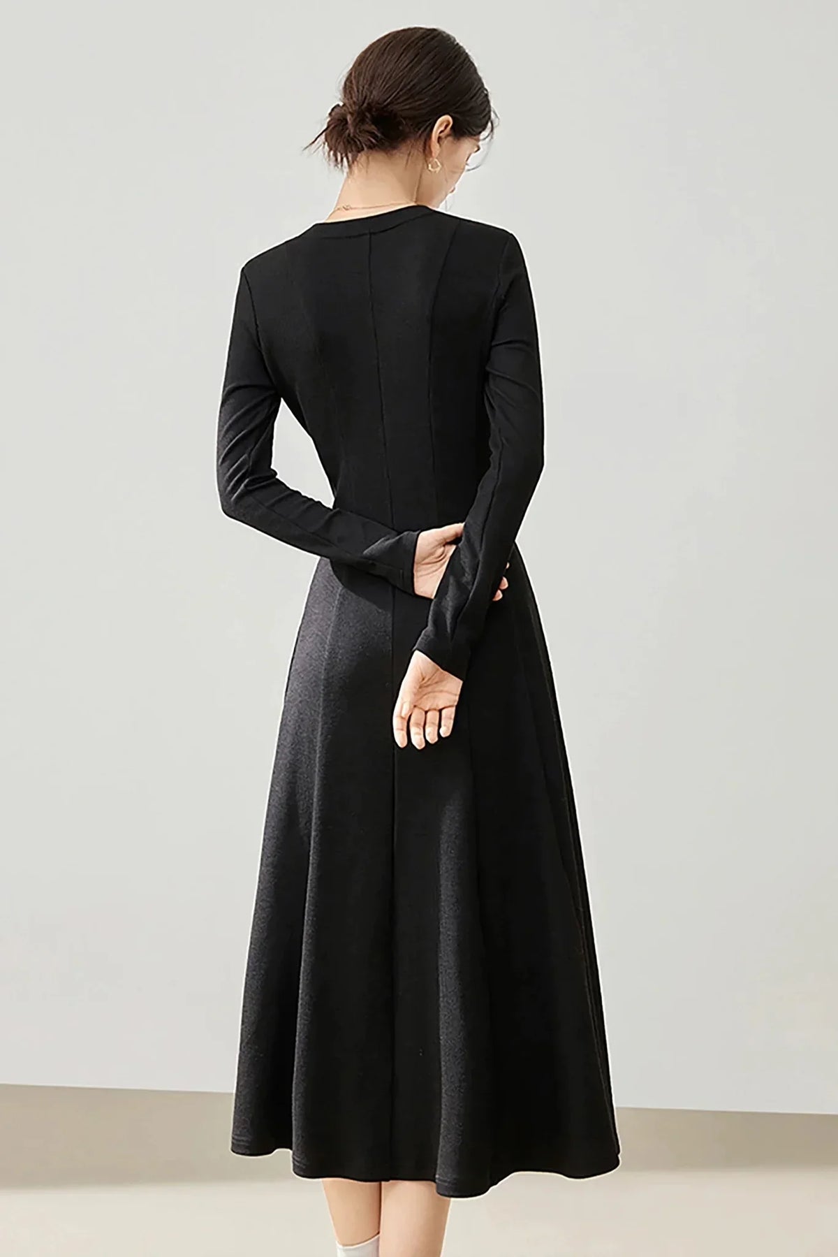 Round Neck Knitted Long Sleeve Dress