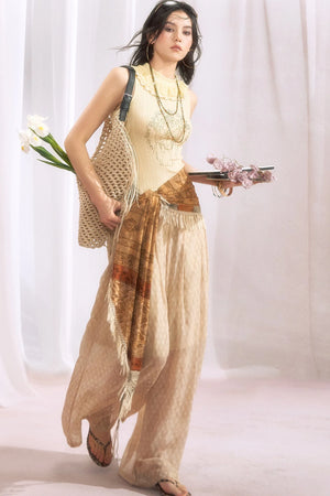 Ruffle Collar Rhinestone Embroidery Sleeveless Top