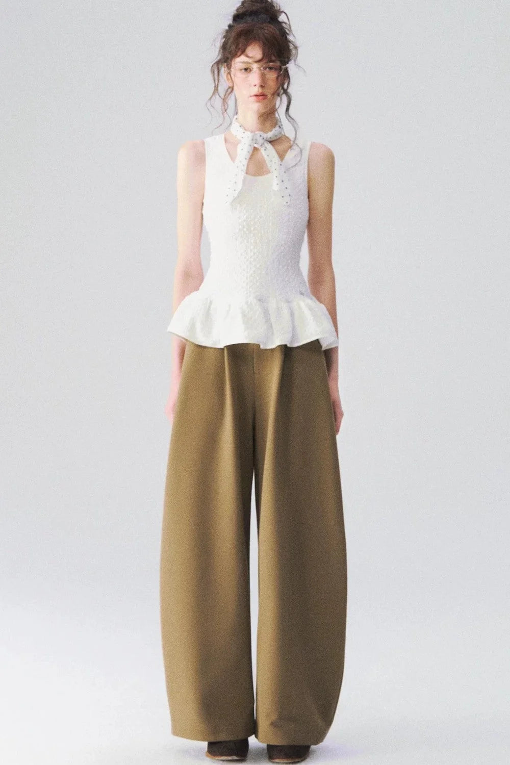 Ruffled Sleeveless Vest