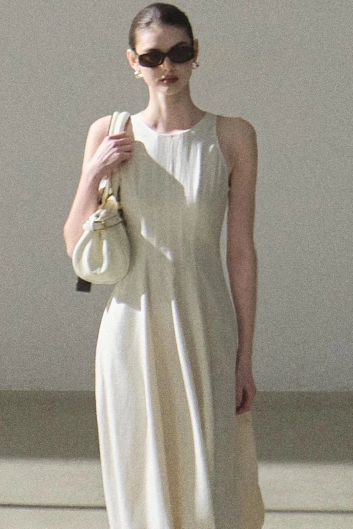Shimmering Linen Sleeveless Dress