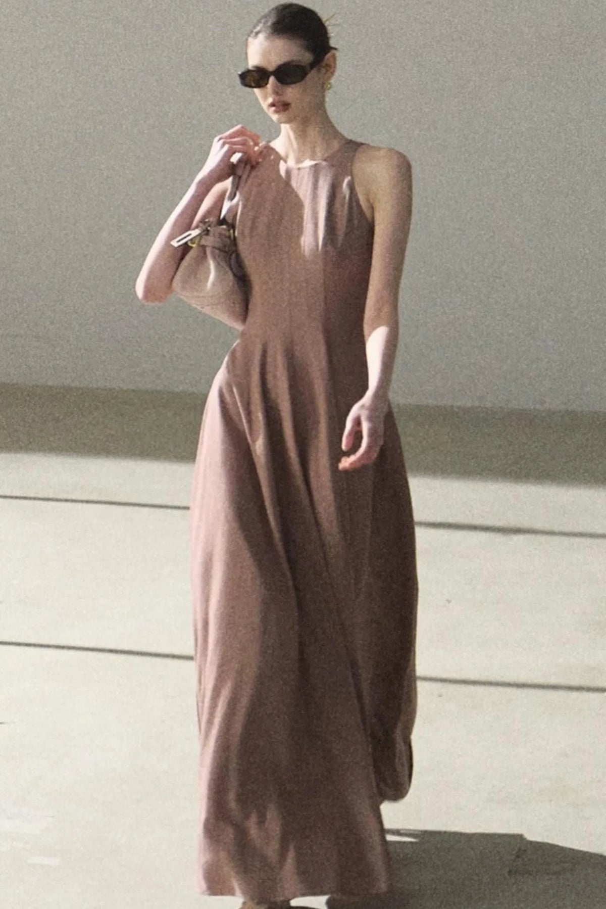 Shimmering Linen Sleeveless Dress
