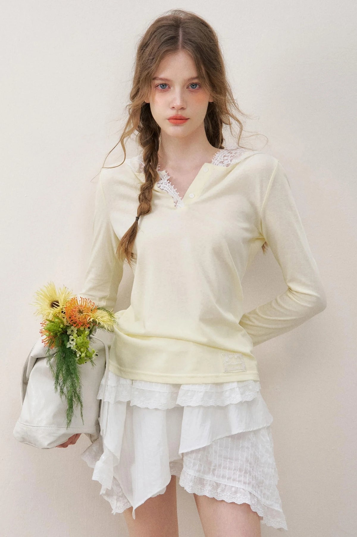 Shoulder Line Blouse