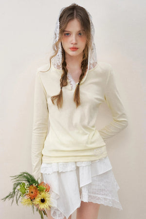 Shoulder Line Blouse