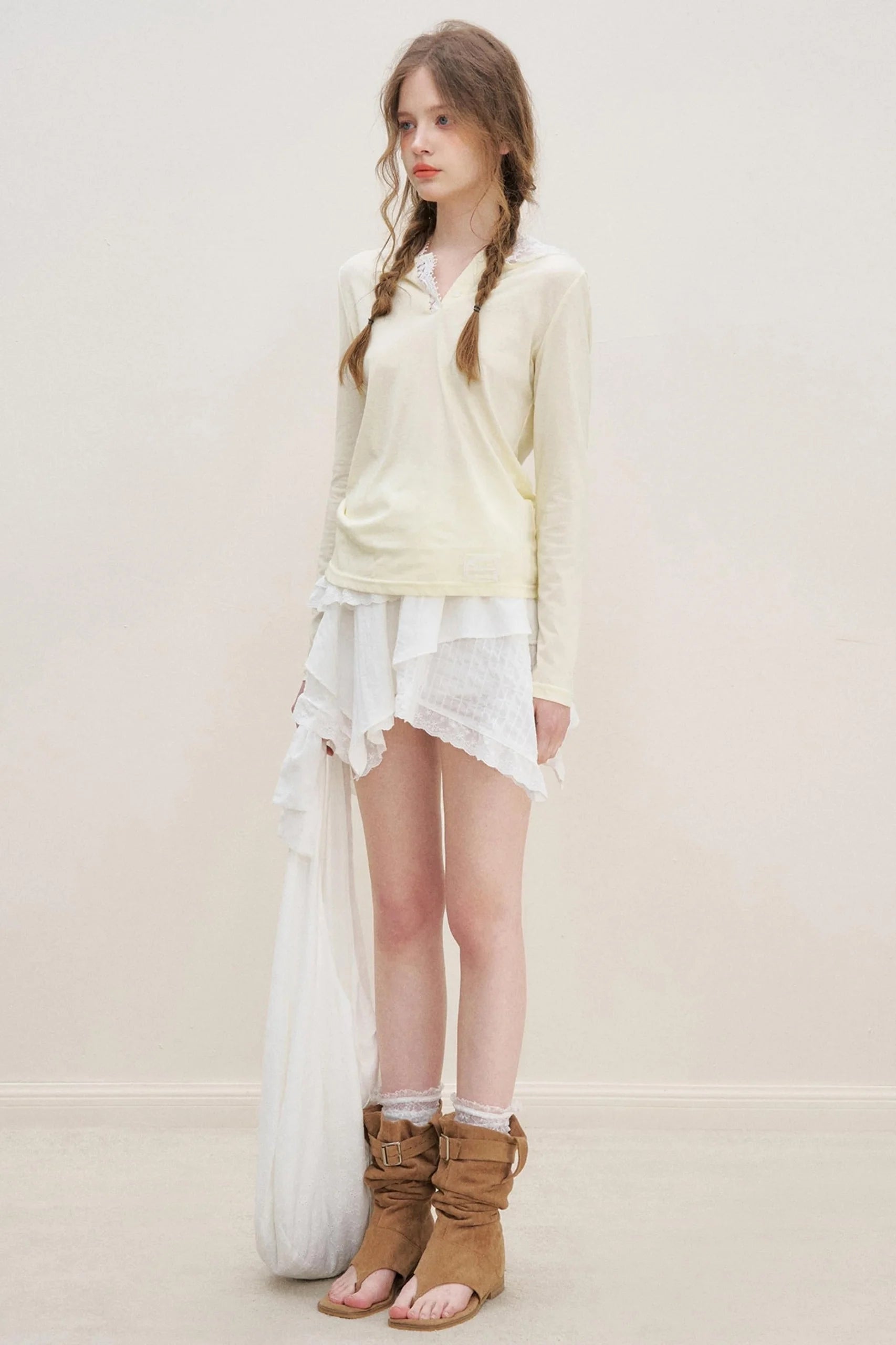 Shoulder Line Blouse