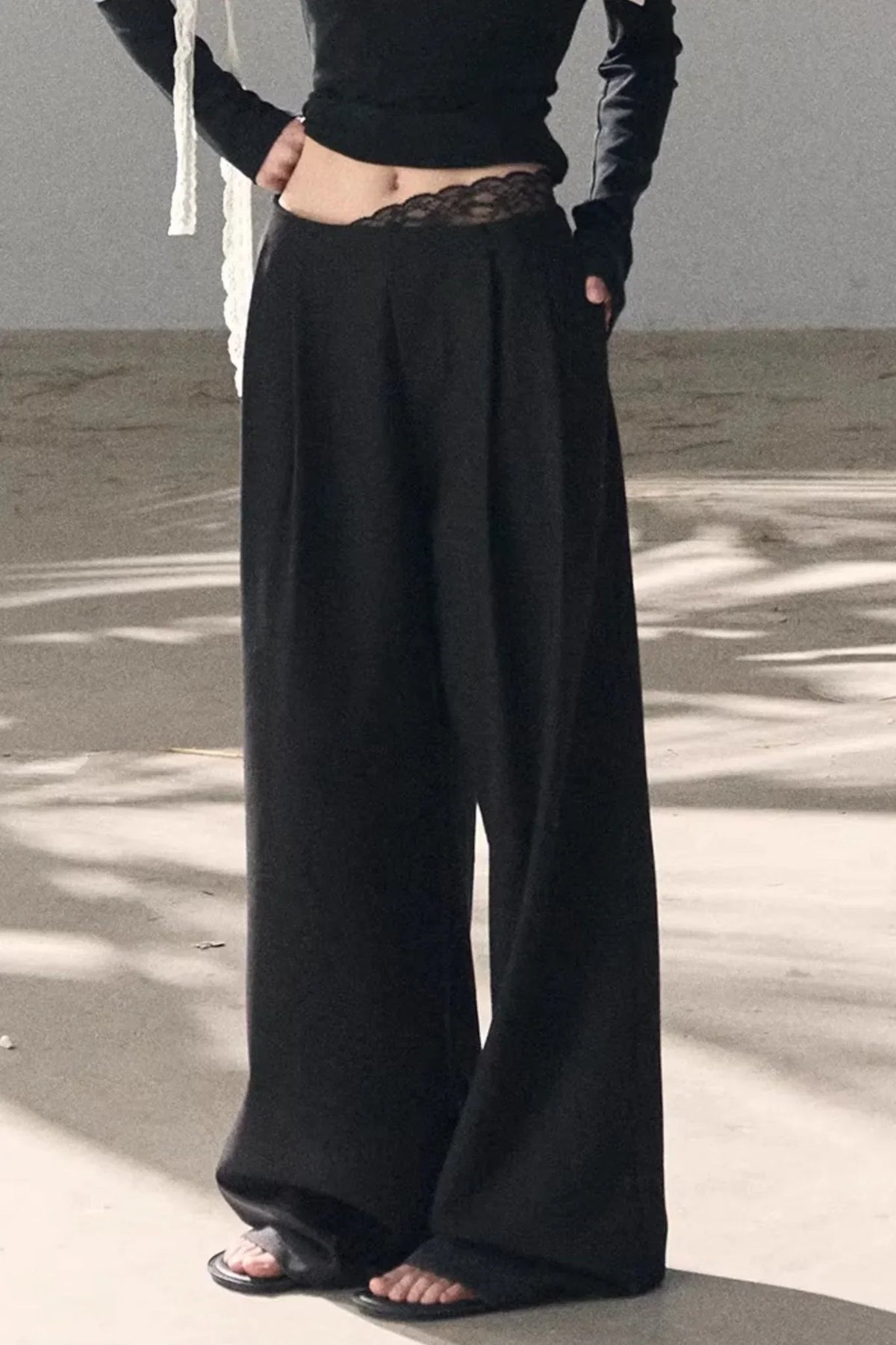 Sicilian Lace Knit Top Pants Set-Up