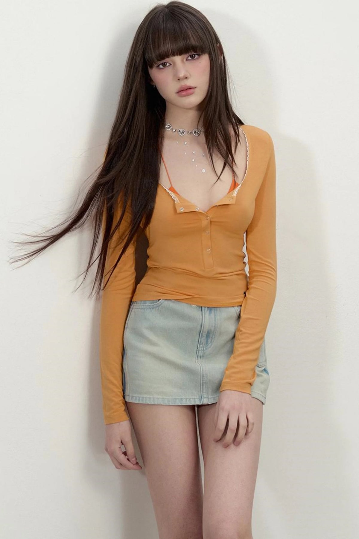 Simple U-Neck Tee