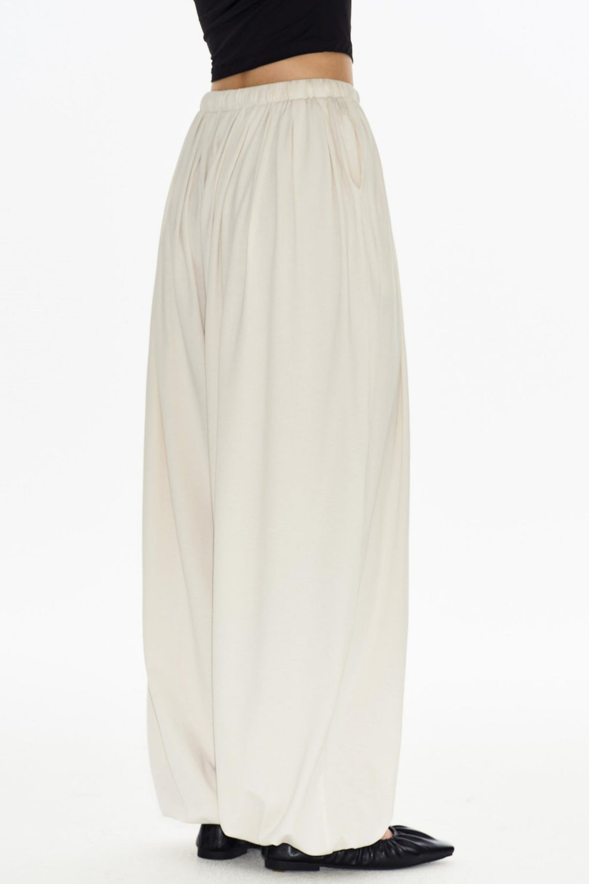 Skin-Friendly Drapey Lantern Pants