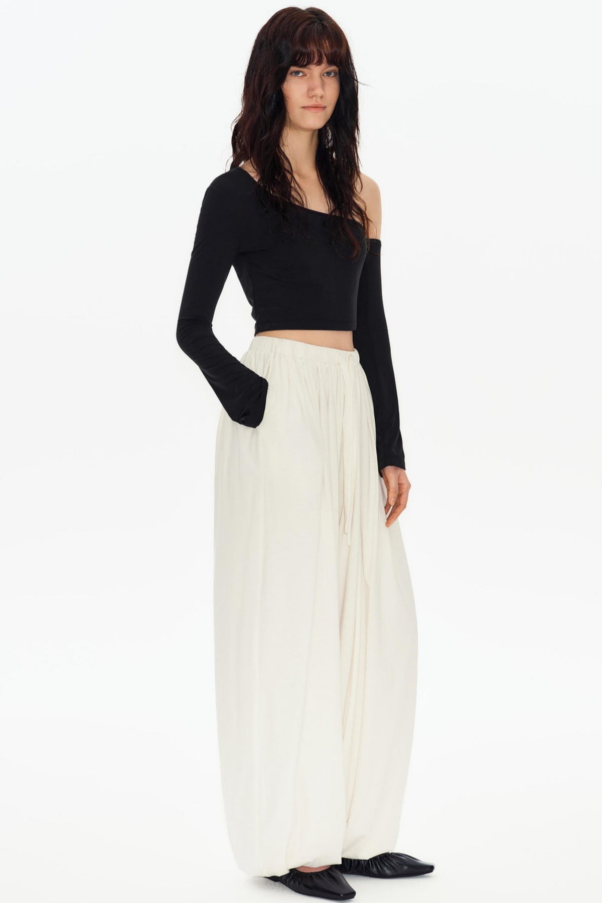 Skin-Friendly Drapey Lantern Pants