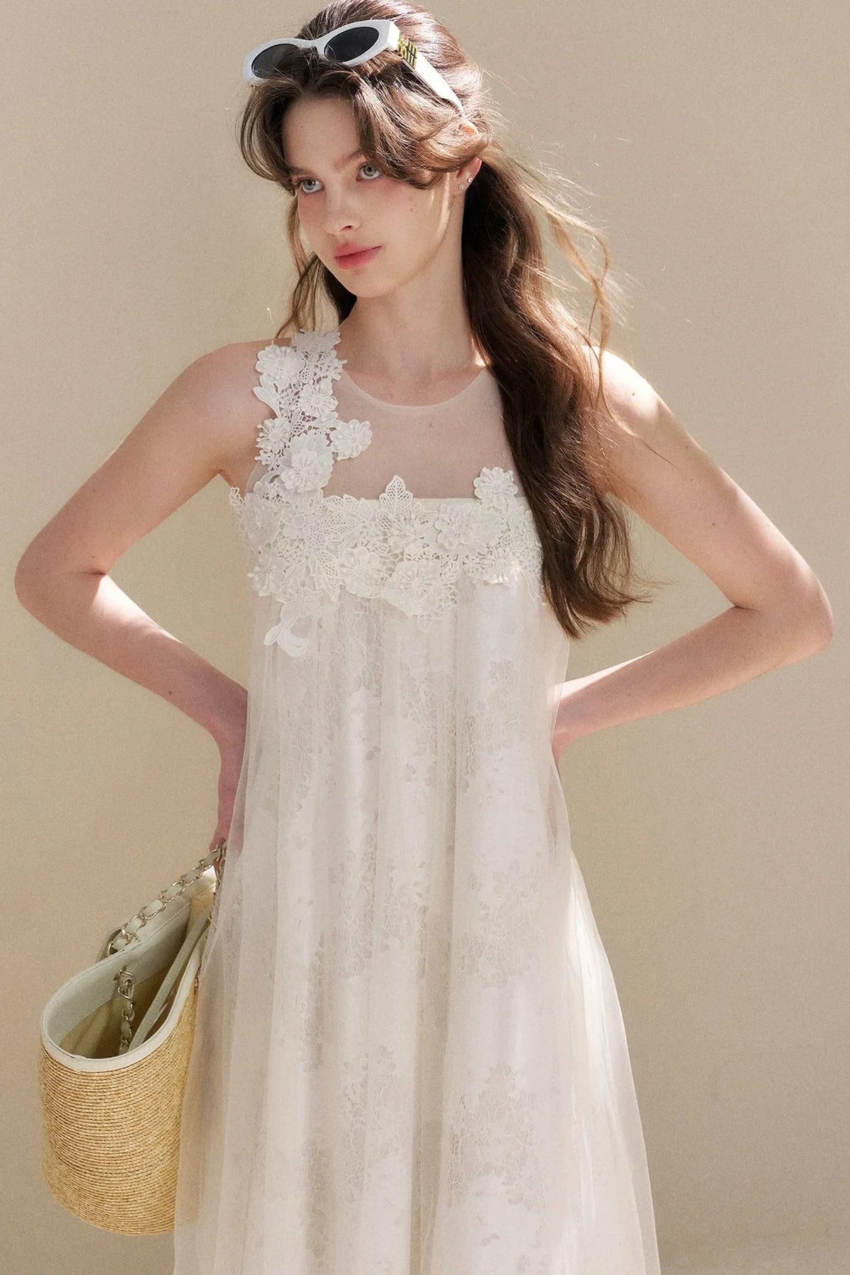 Sleeveless Floral Lace Dress