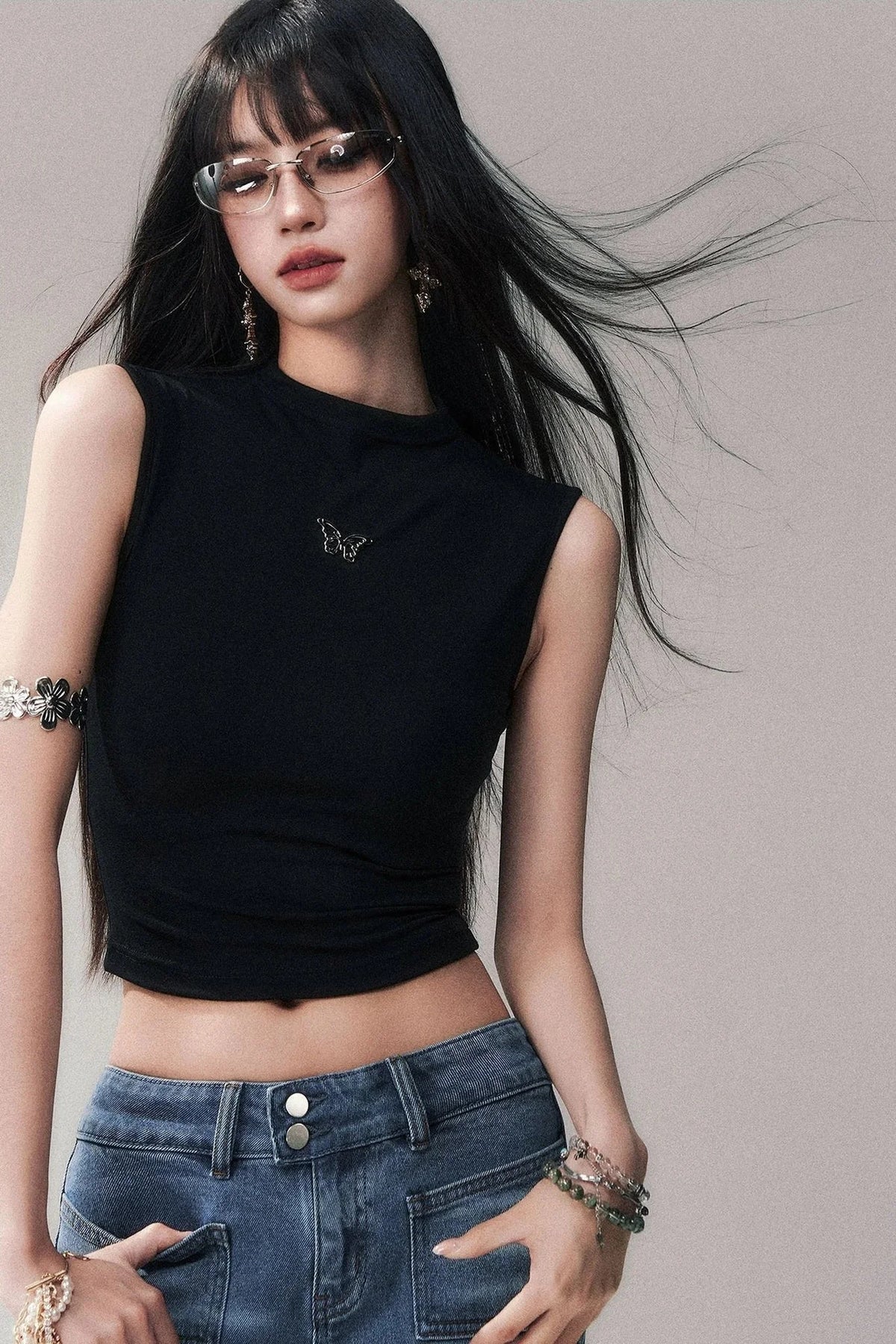 Sleeveless Mid-Neck High-Waisted Crop T-Shirt