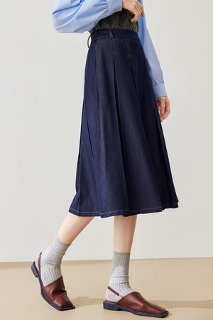Slim A-Line Retro Denim Skirt