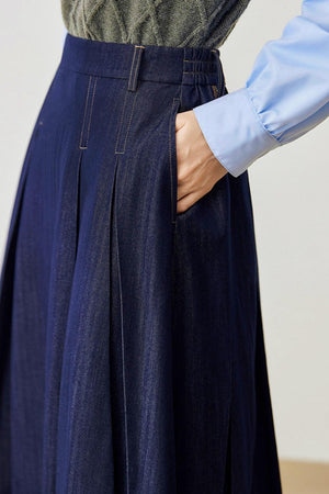 Slim A-Line Retro Denim Skirt