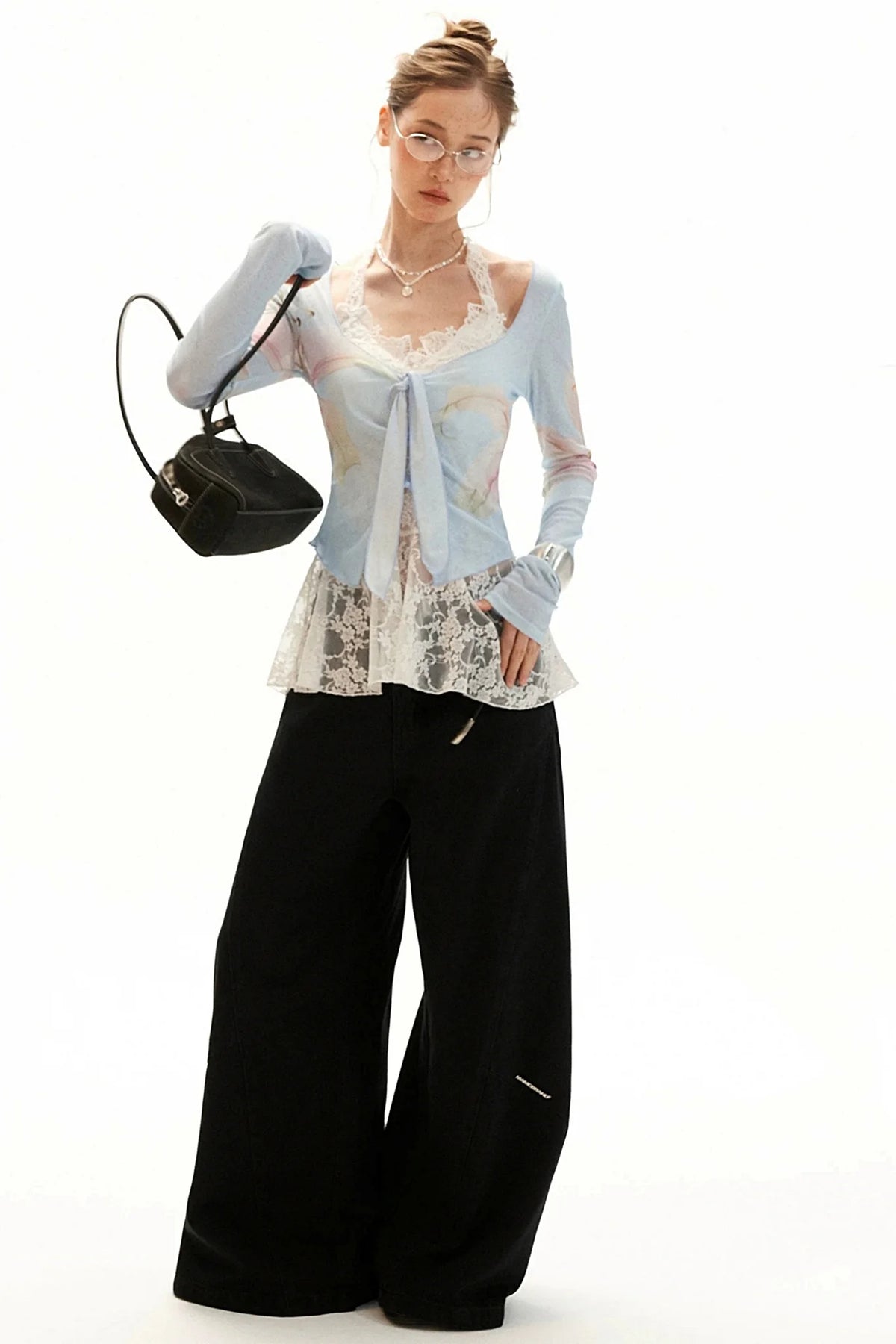 Slim Lace Bow-Tie Top Set-Up