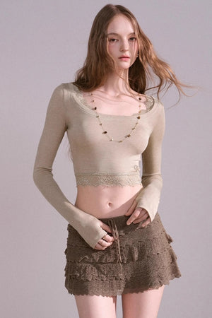 Slim Long-Sleeved Top