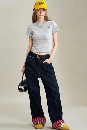 Slim Shoulder Embroidery Graphic T-Shirt