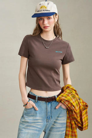 Slim Shoulder Embroidery Graphic T-Shirt