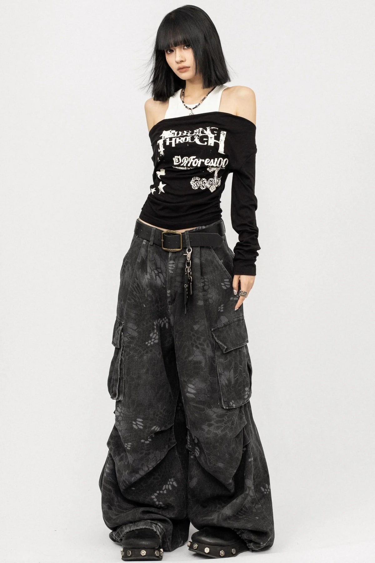 Slim Spice Girl Long Sleeve Top