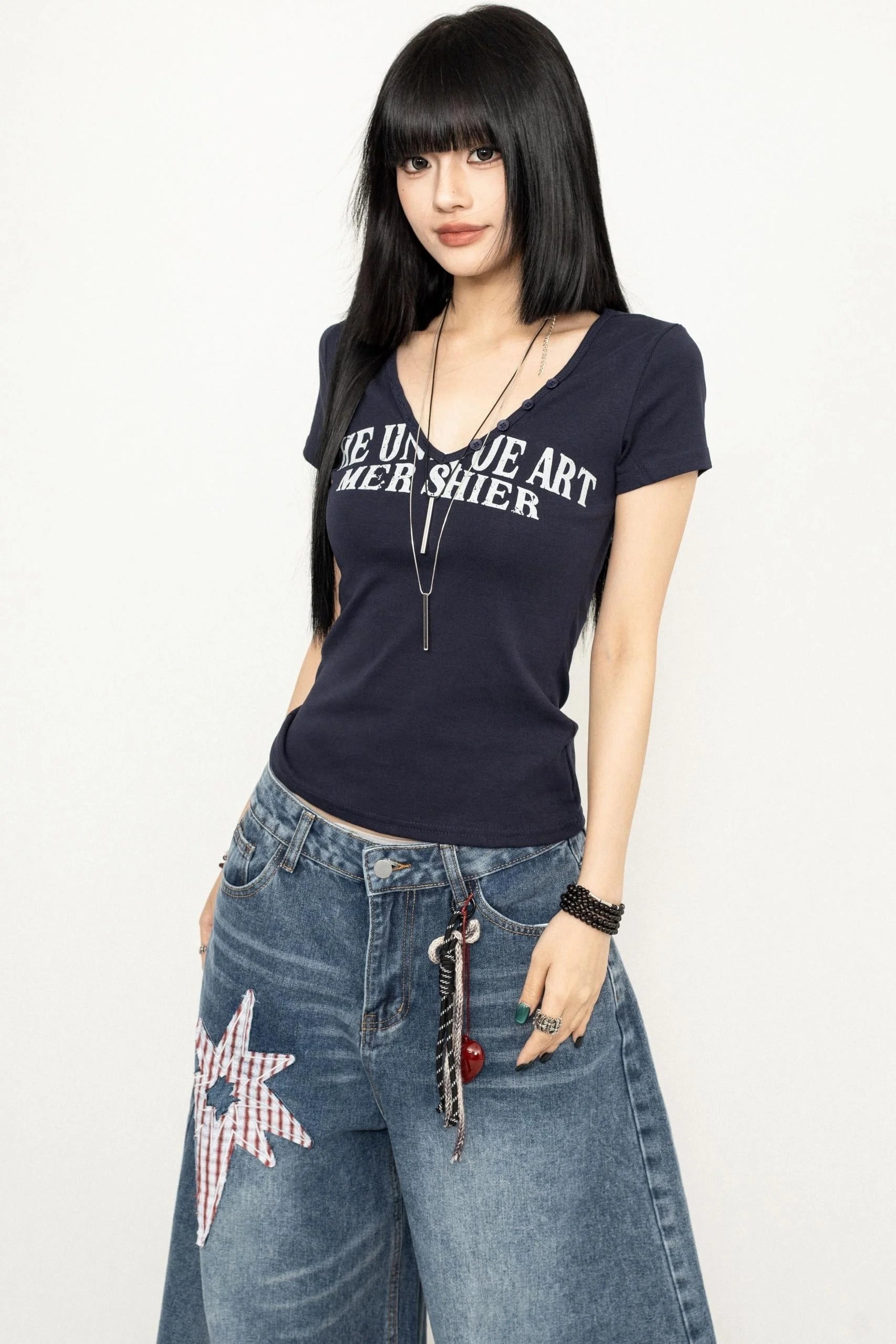 Slim V-Neck Tee