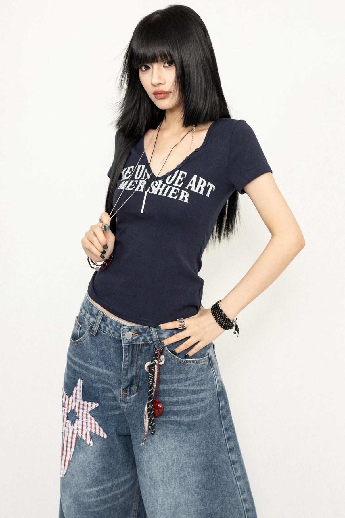 Slim V-Neck Tee