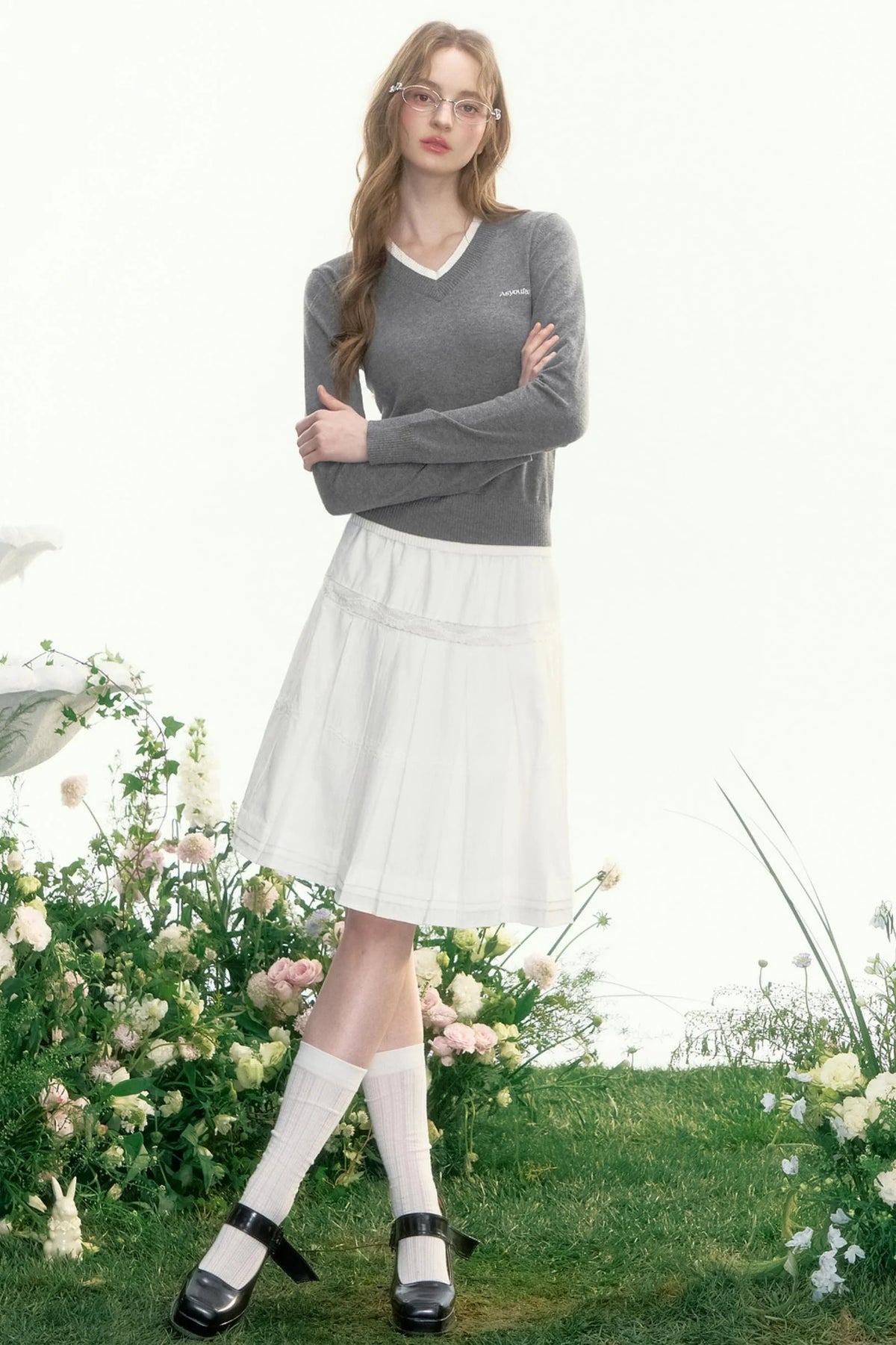 Slim Waist Long-Sleeved Knit Sweater