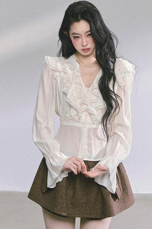 Slimming V-Neck Lace Top