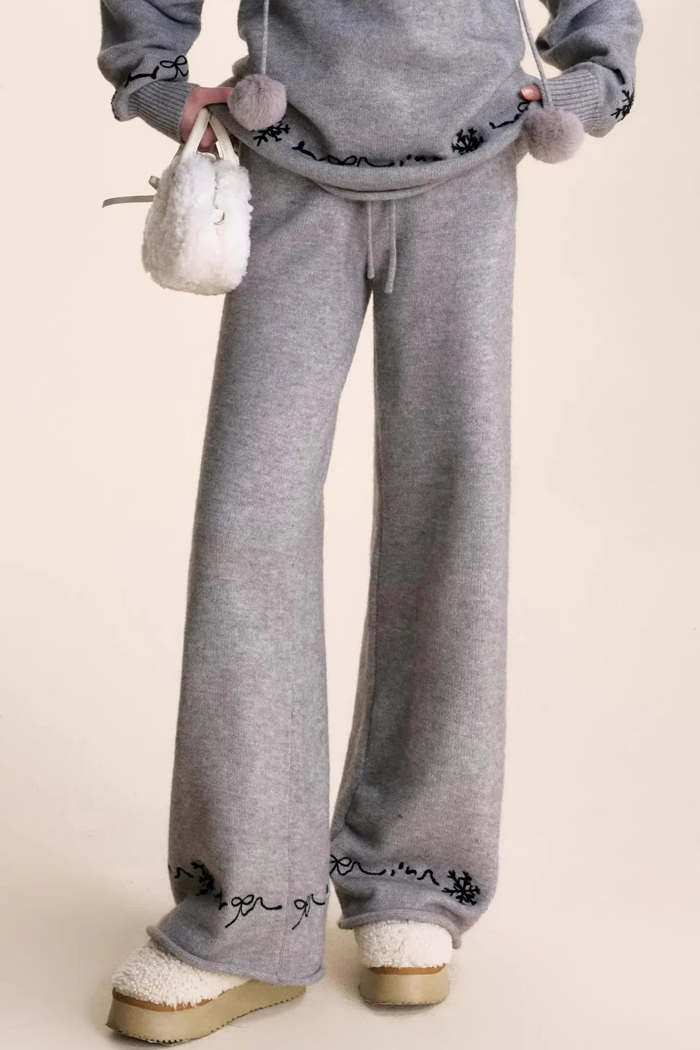 Snowflake Embroidered Knit Set-Up