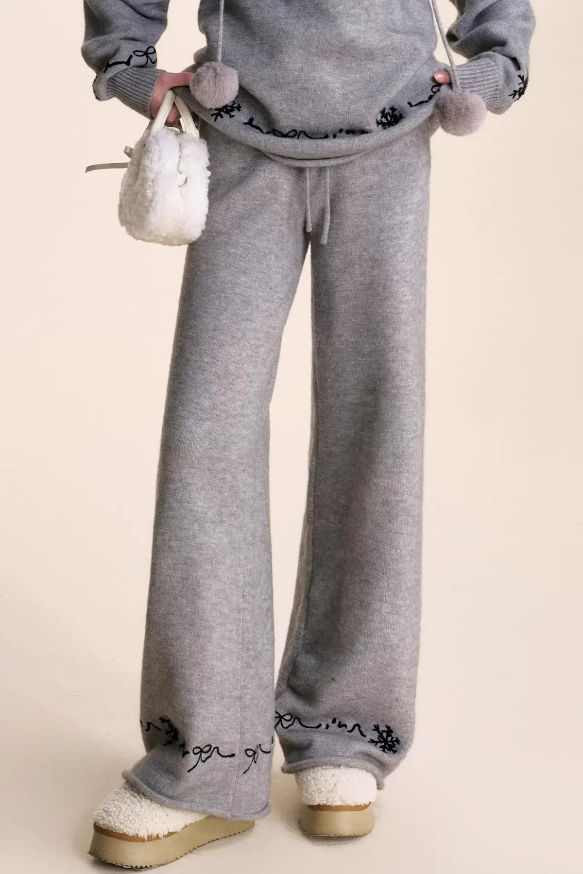 Snowflake Embroidered Knit Set-Up
