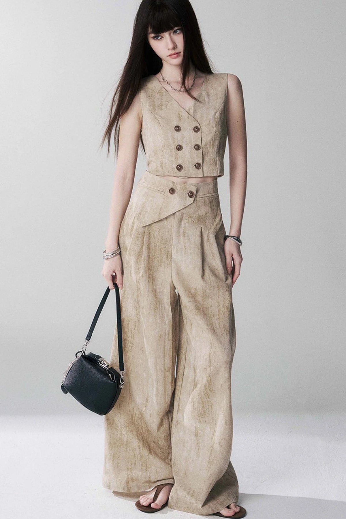 Sophisticated Summer Vest Set-Up