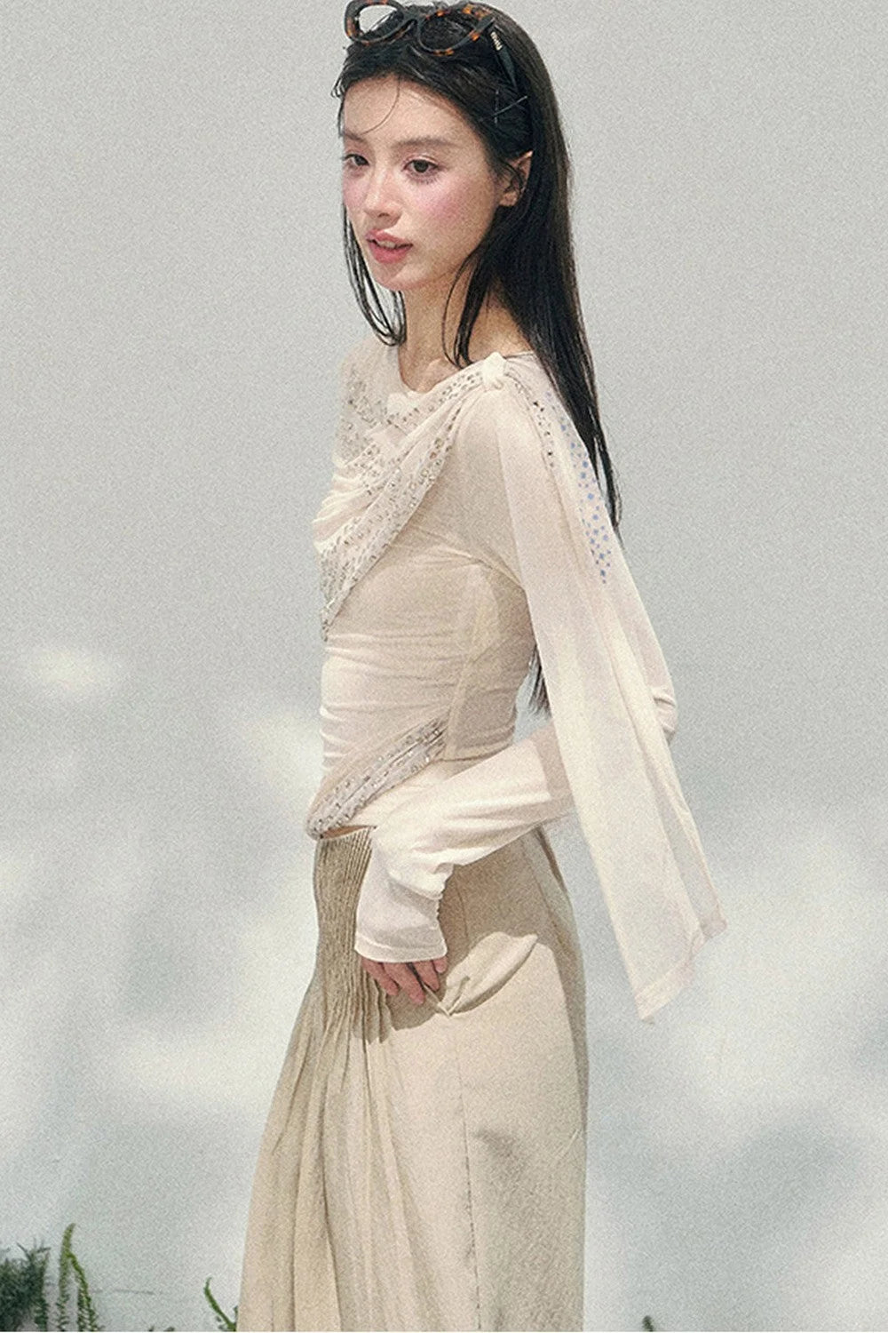 Sparkling Sleeveless Waist-Cinching Top Set-Up